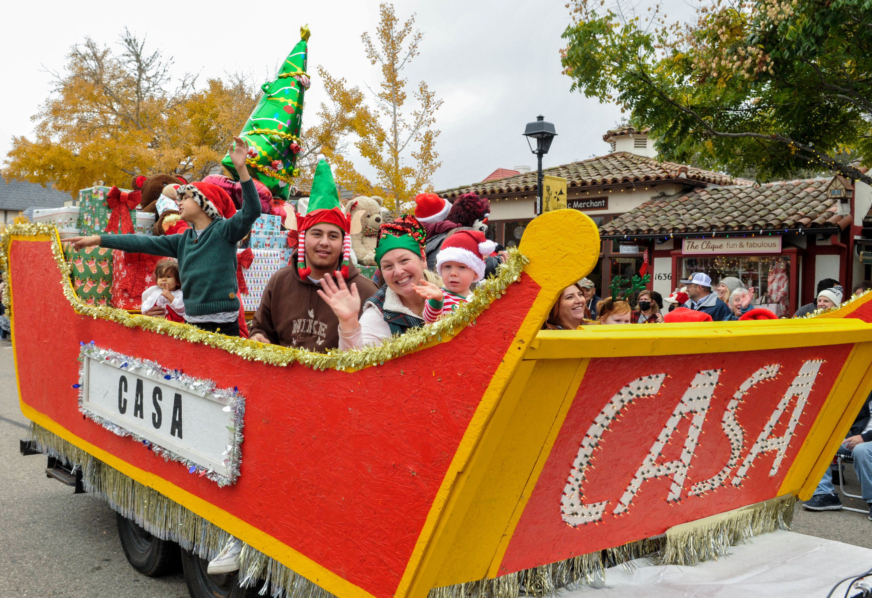 120421 Solvang parade 22.JPG